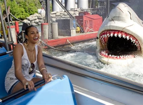 universal studios jaws ride|why did universal close jaws.